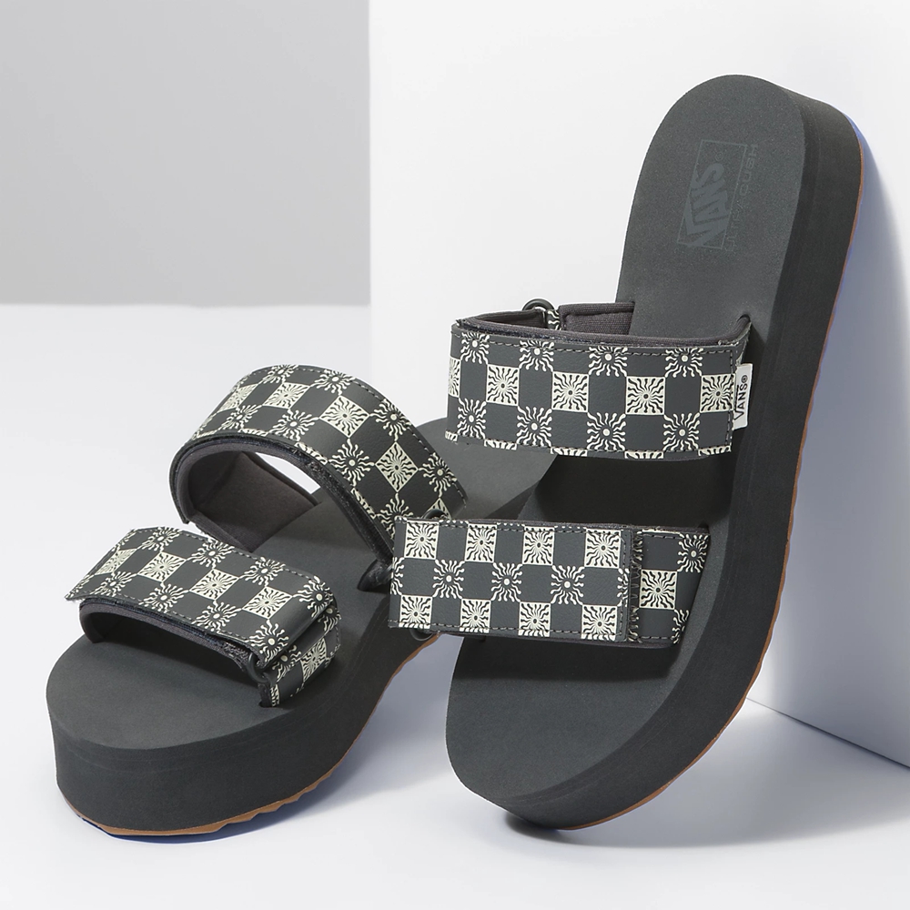 Vans Cayucas Slide Mega Platform Negras | VN063W8YS95